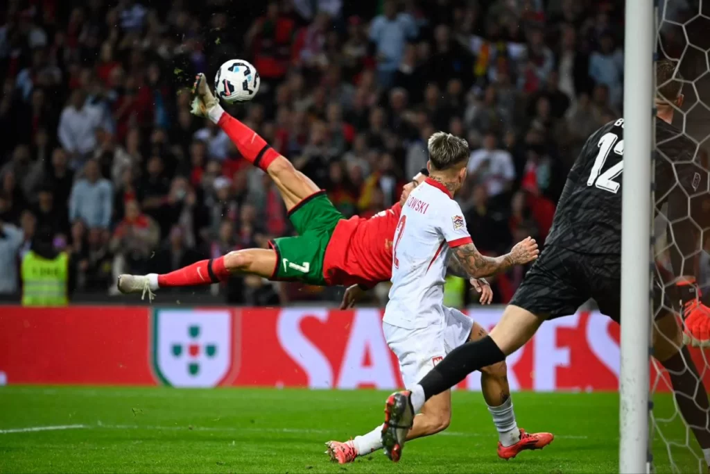 Top of top : les buts les plus mémorables de l'histoire du football